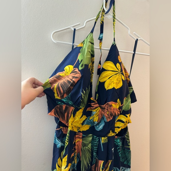 (Sold) NWT Floral Maxi Resort Dress - Plus Size - Picture 2 of 3